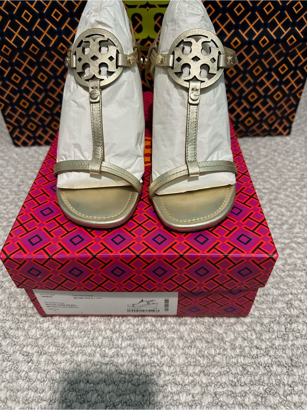 Tory Burch miller 60 mm wedge Gold Miller T-Strap Sandals